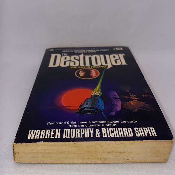 The Destroyer #63 The Sky is Falling Warren Murphy & Richard Sapir 1986 Signet - Picture 6 of 10